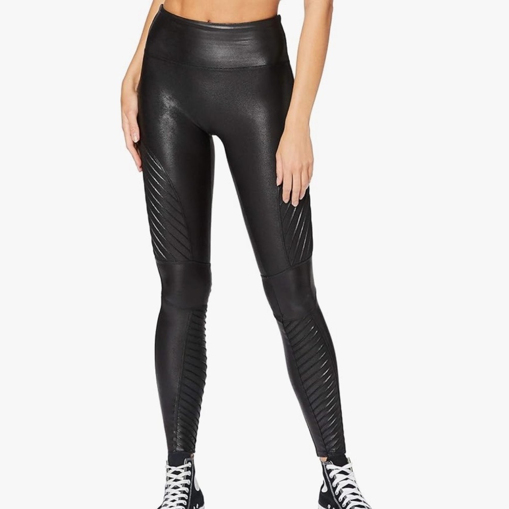 SPANX Faux leather very black moto leggings Sz XS
